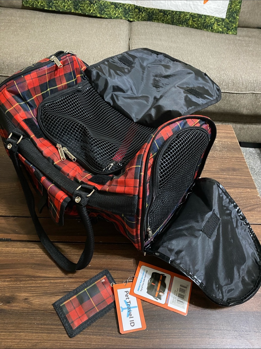 In-Cabin Soft -Sided AIRLINE APPROVED Pet Travel Carrier Model 312 Duffle New!